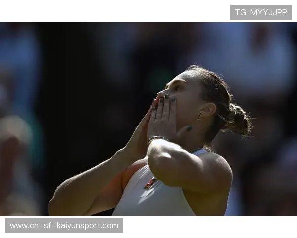 萨巴伦卡状态大好,与贝克汉姆合影传递正能量,萨巴伦卡技术特点